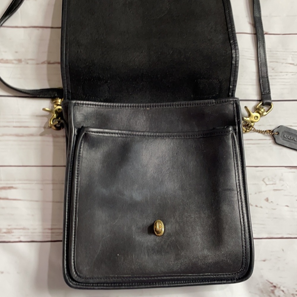VTG COACH leather crossbody - Picture 5 of 11